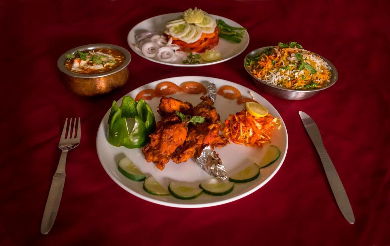 Shree Mohan Home Stay- A Heritage Home Джодхпур Экстерьер фото